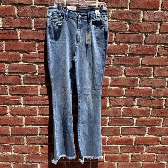 Judy Blue high waist fringe bootcut jeans 13 /31 NWT - Picture 2 of 11